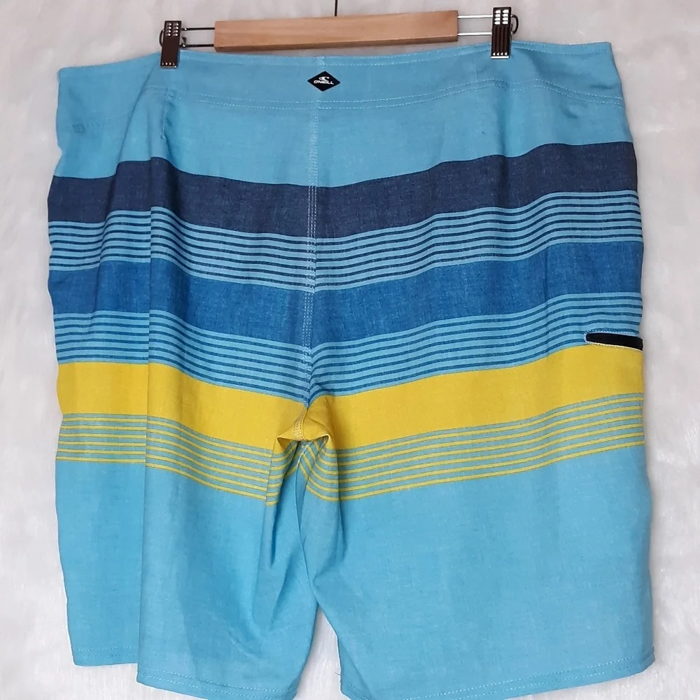 O'Neill Blue and Yellow Stripe Swim Board Shorts sz 40